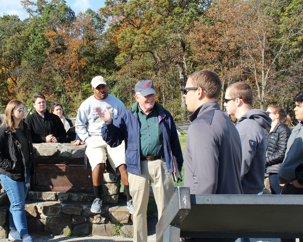 Gen. Jack Mountcastle points out geographical landmarks at Gettysburg battlefields.