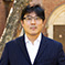 headshot of Vincent Chiao